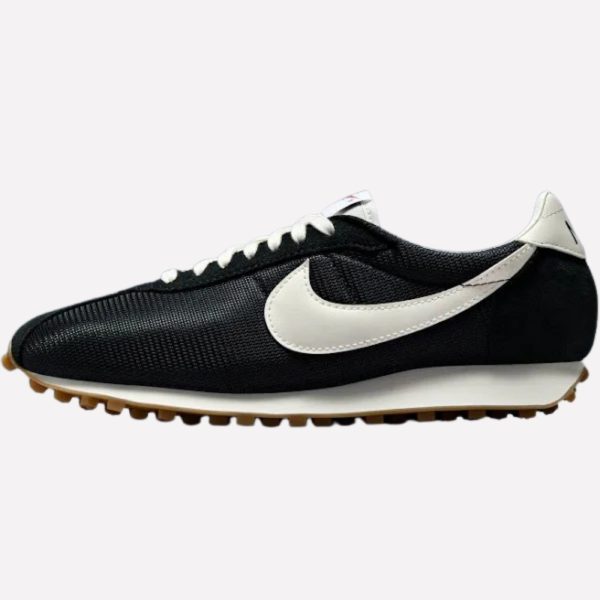 Nike Women's LD-1000